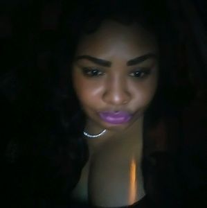 Meet your Posher, Lynette